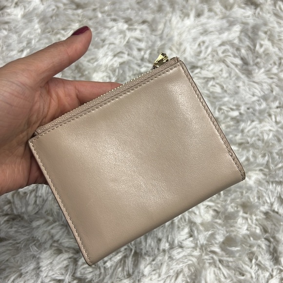 Authentic small Ferragamo wallet - Picture 4 of 8